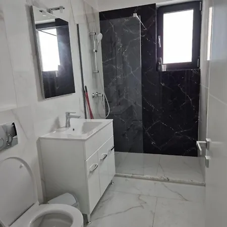 Grand Appartement *